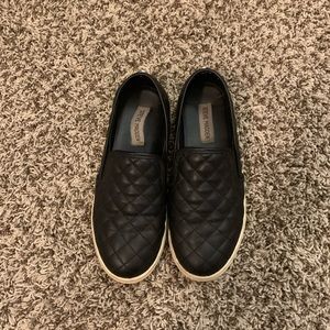 Steve Madden back slip on shoes